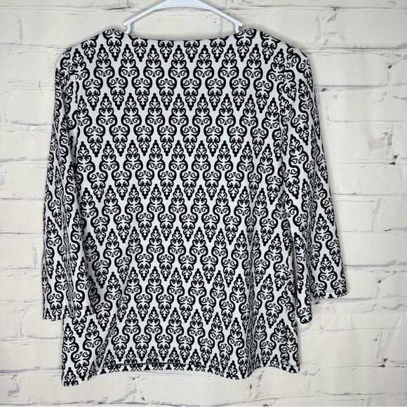 Charter Club petite medium black & white top - Picture 2 of 5